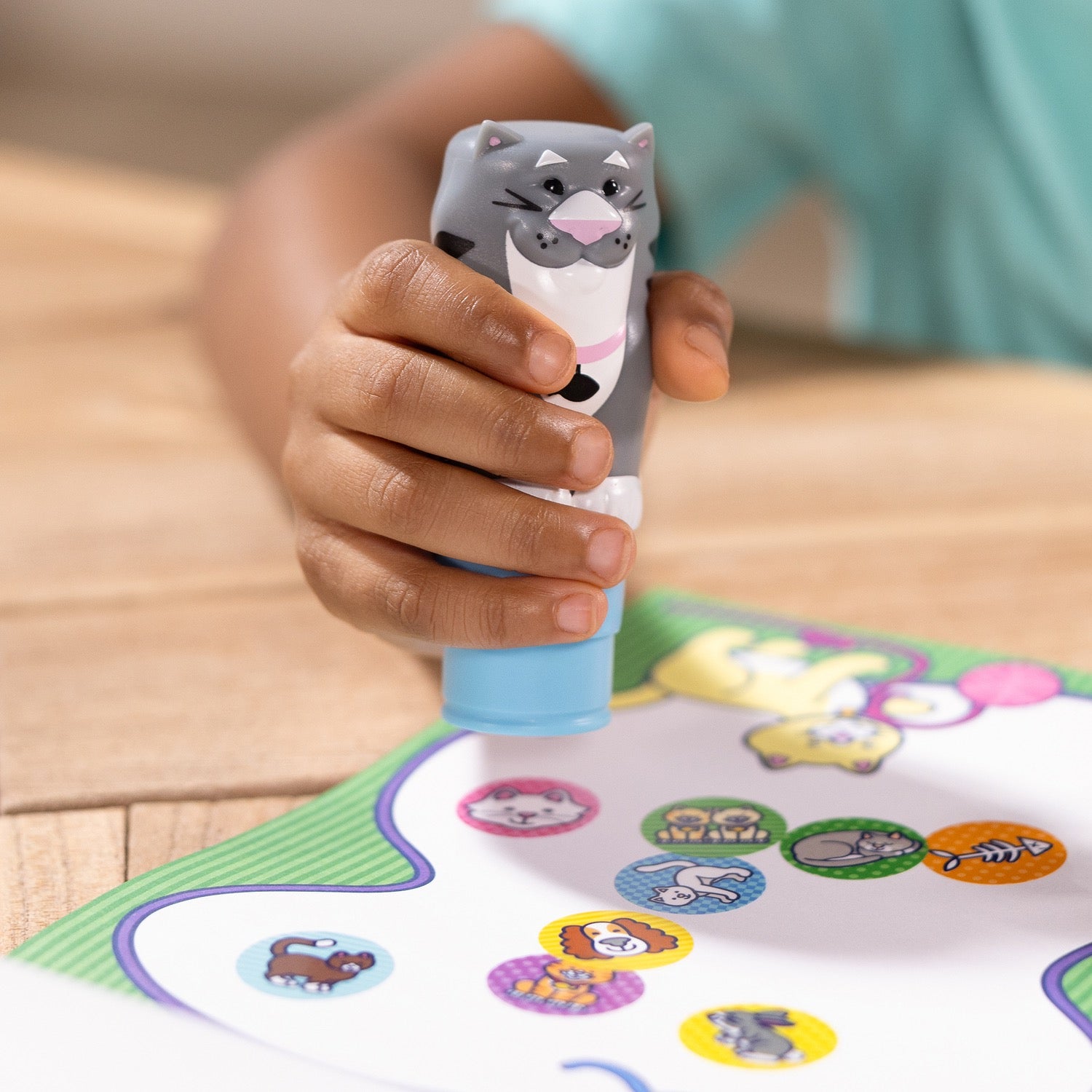 Melissa & Doug - Sticker WOW! Activity Pad + Stamp Set | Cat Melissa & Doug - Sticker WOW! Activity Pad + Stamp Set | Cat