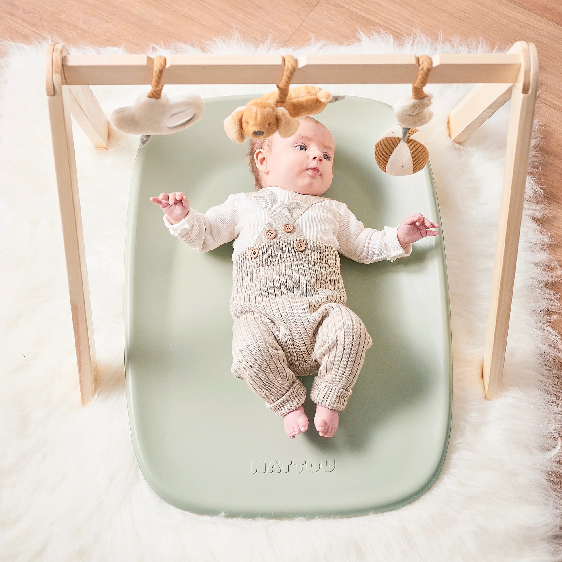 Nattou - SOFTY Wipeable Changing Pad | Green Nattou - SOFTY Wipeable Changing Pad | Green