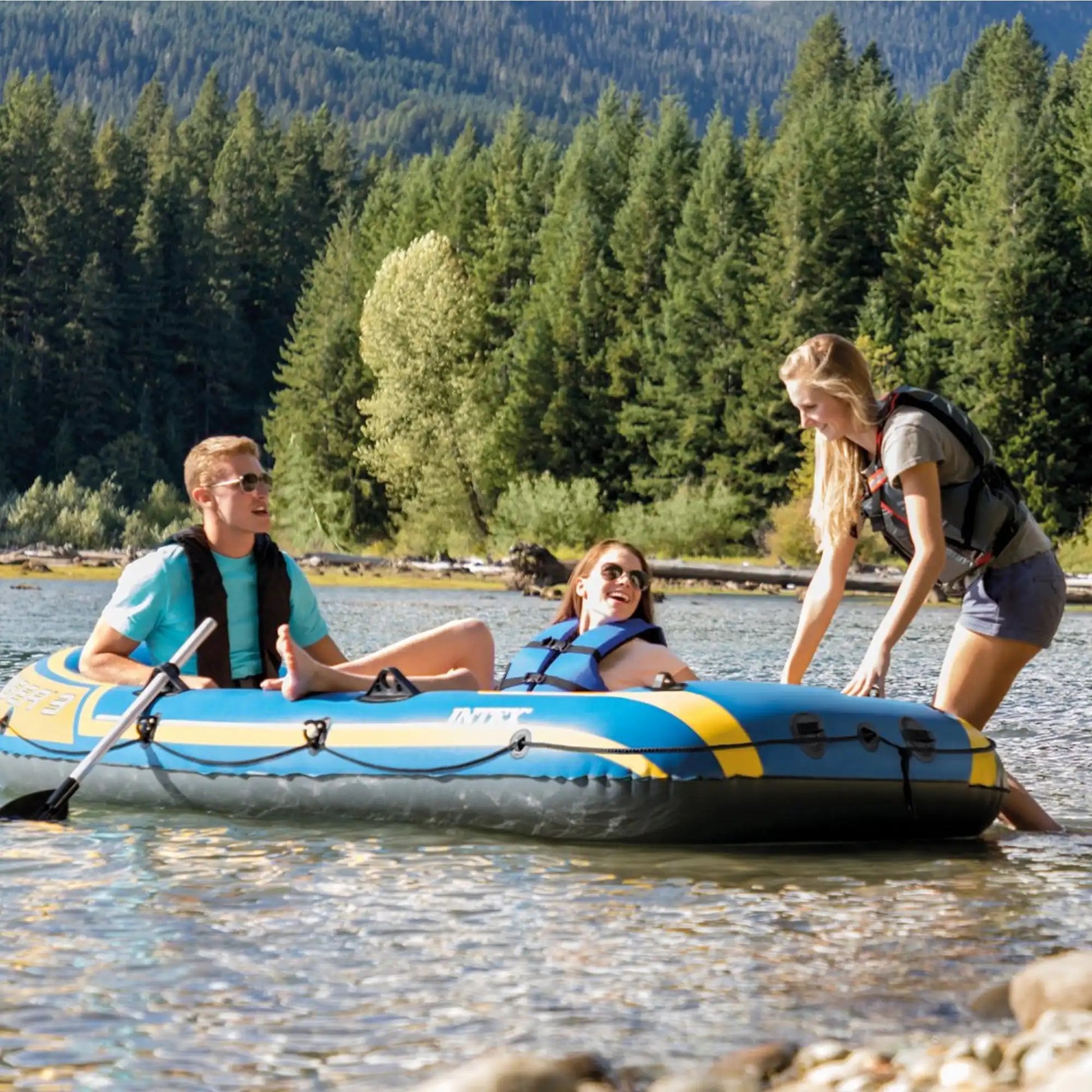 Intex - CHALLENGER 3 Boat Set | 2.90mx1.35mx43cm Intex - CHALLENGER 3 Boat Set | 2.90mx1.35mx43cm