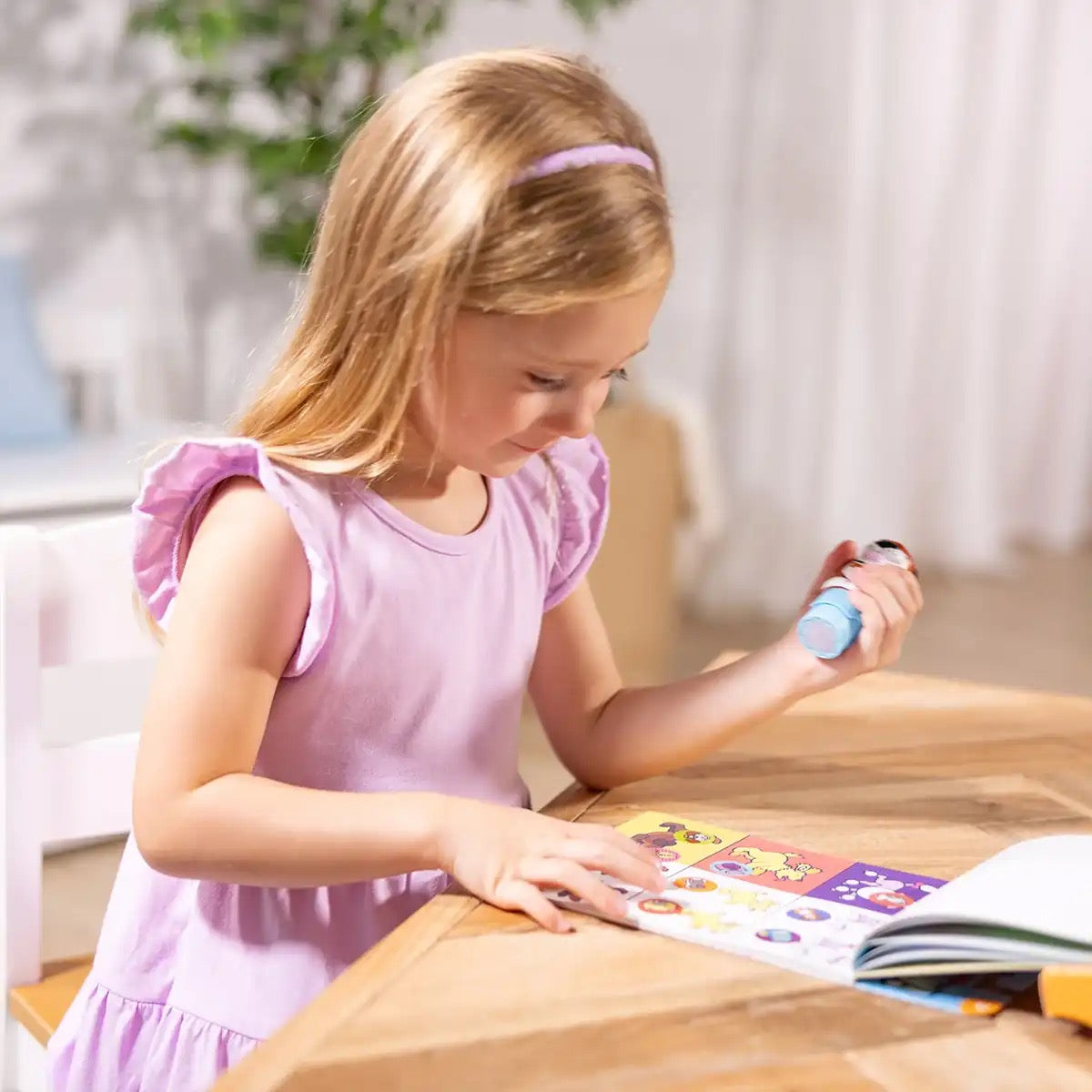 Melissa & Doug - Sticker WOW! Activity Pad + Stamp Set | Dog Melissa & Doug - Sticker WOW! Activity Pad + Stamp Set | Dog
