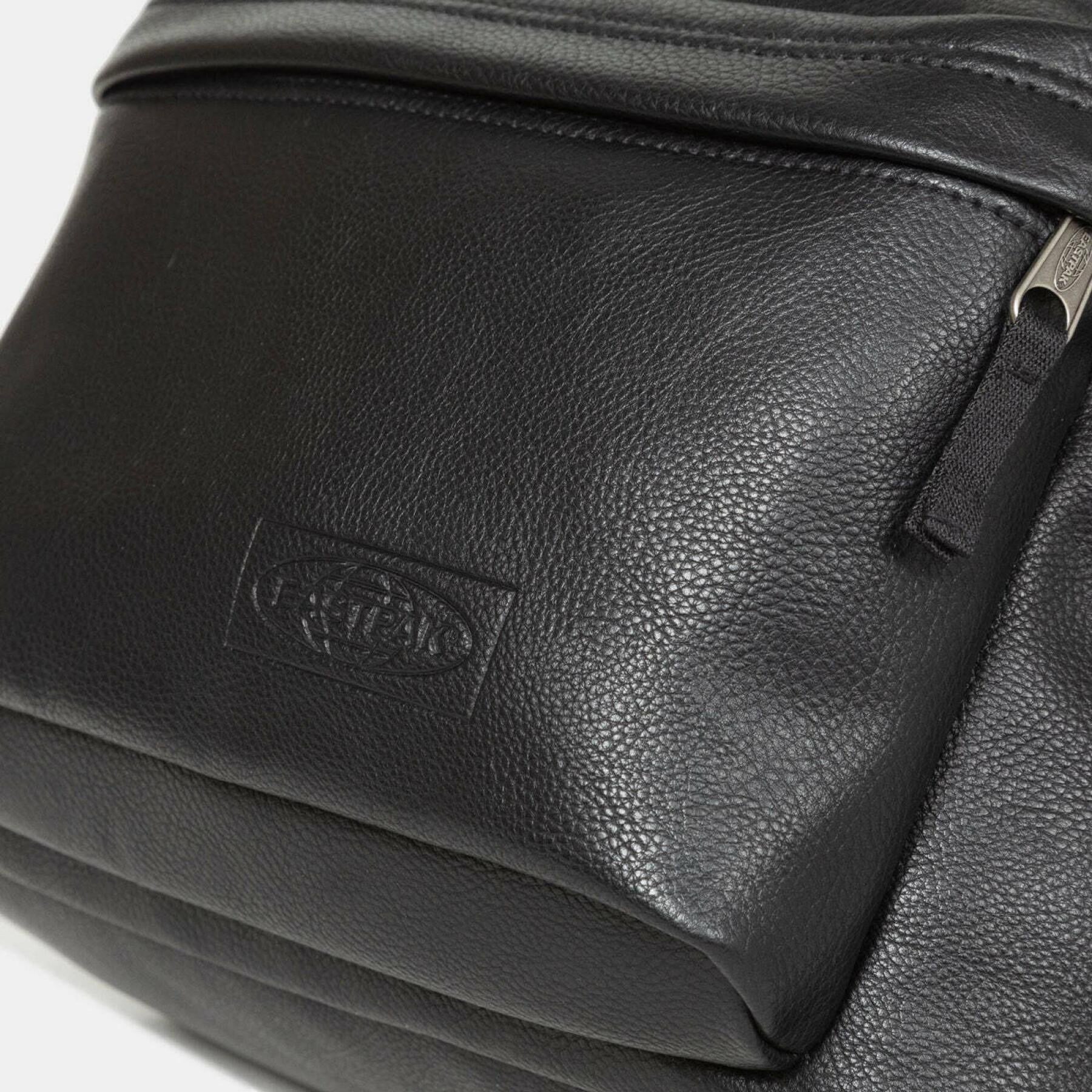 Eastpak - Paddded PAK'R Backpack 24L | Grained Black 2 Eastpak - Paddded PAK'R Backpack 24L | Grained Black 2