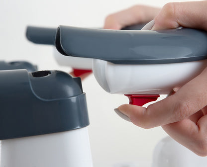 BabyJem - Side Extendable Bath & Food Seat