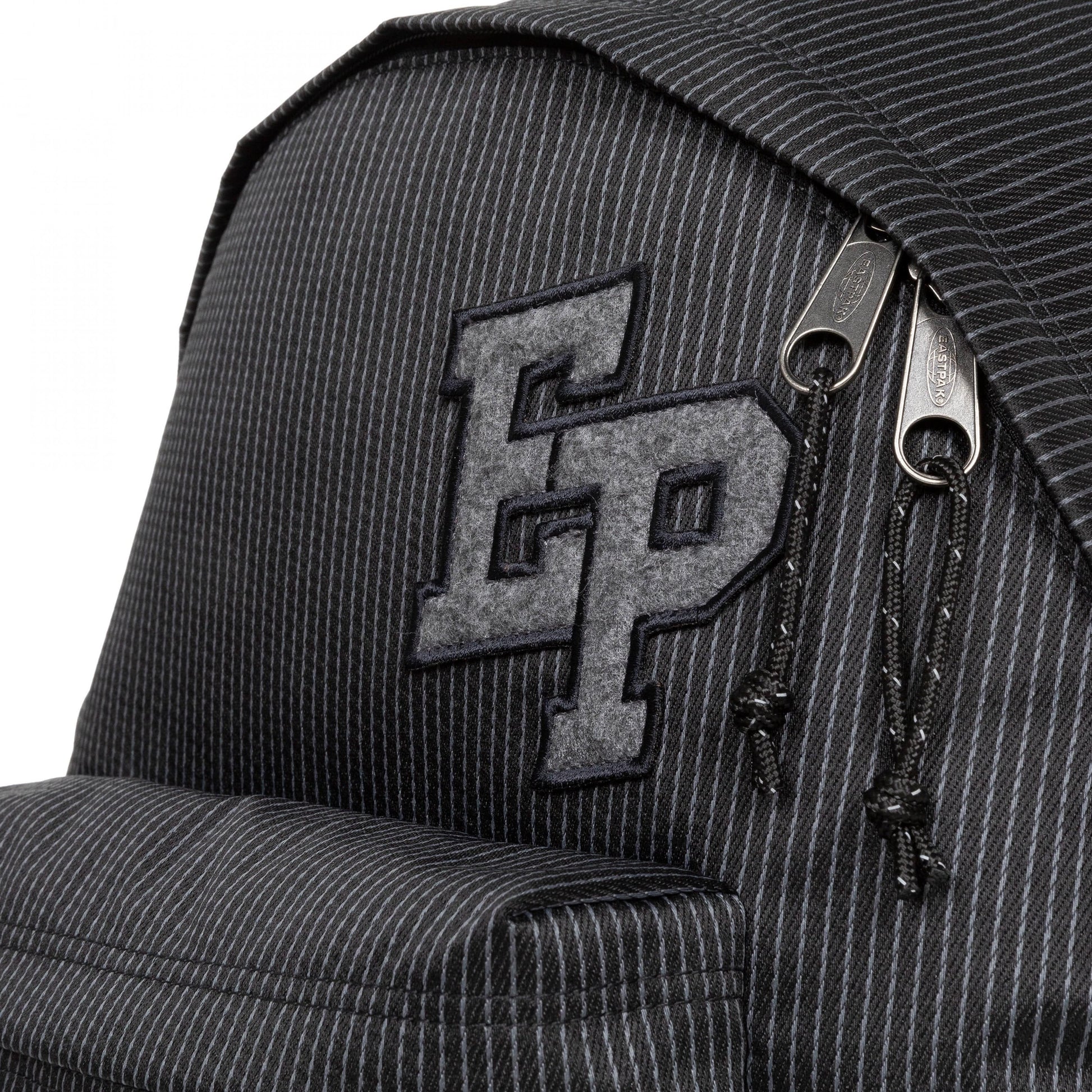 Eastpak - Paddded PAK'R Backpack 24L | Base EP Black Eastpak - Paddded PAK'R Backpack 24L | Base EP Black