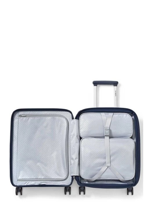 Samsonite - Paralux Spinner 55/21 Expandable Carry-On Midnight Navy | Cabin Samsonite - Paralux Spinner 55/21 Expandable Carry-On Midnight Navy | Cabin