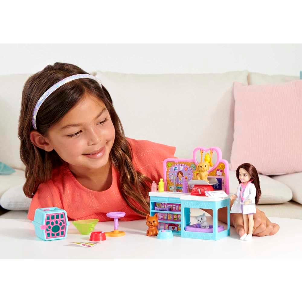 Barbie - Barbie Club Chelsea Pet Vet Playset