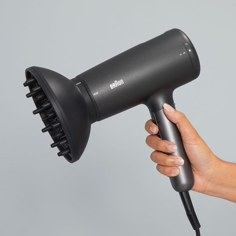 Braun - Super Ionic Hair Dryer 2100 Watts with Diffuser Braun - Super Ionic Hair Dryer 2100 Watts with Diffuser