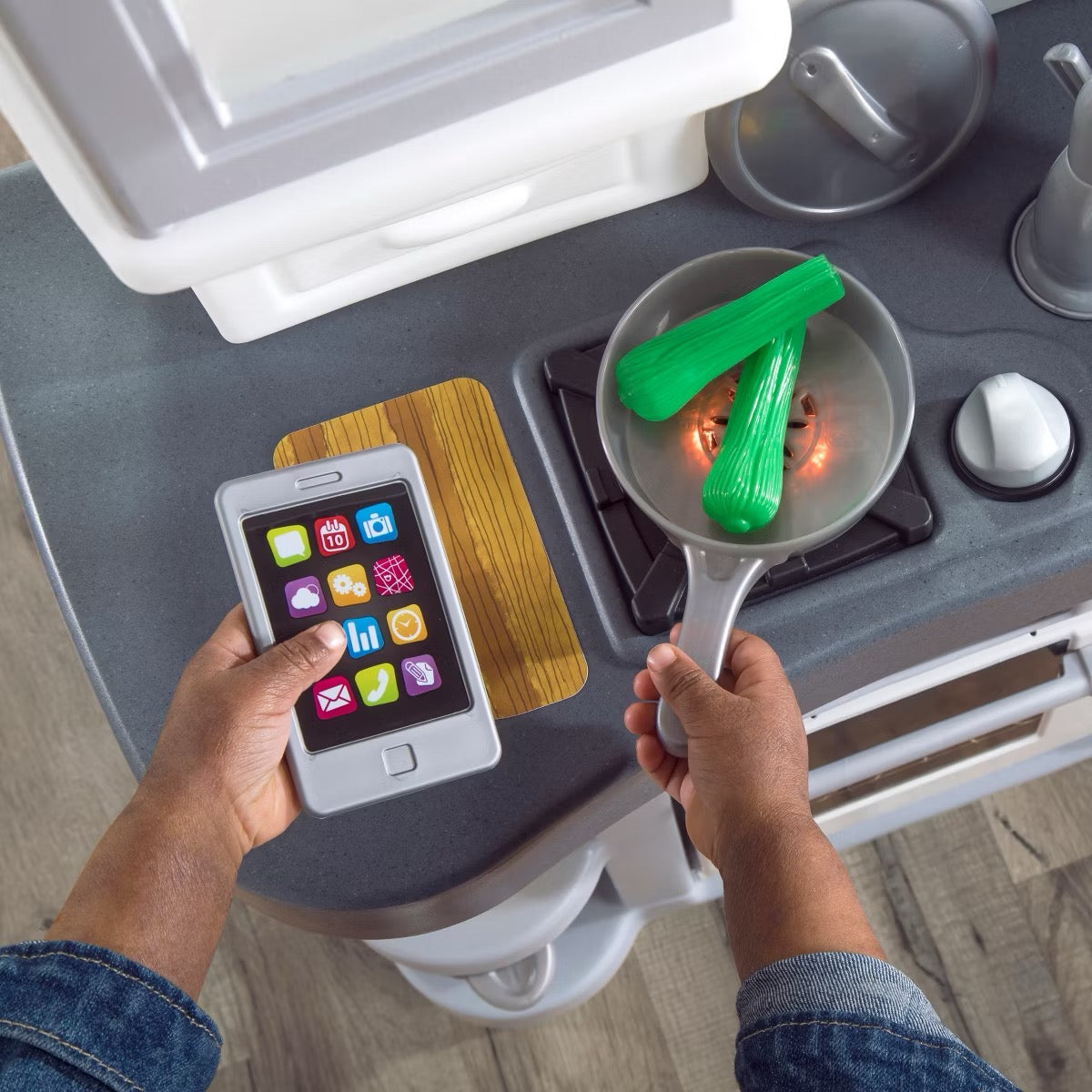 Step2 - Love To Entertain Kitchen | Grey