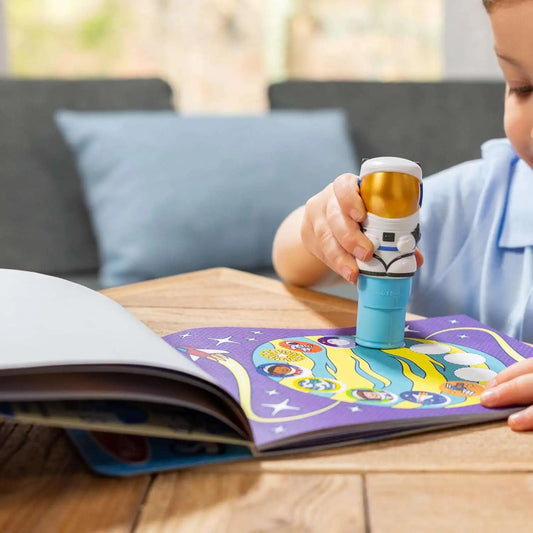 Melissa & Doug Sticker WOW! Pad + Stamp Set Astronaut — BambiniJO Jordan