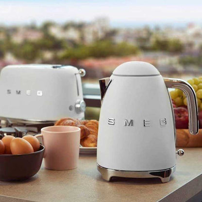 Smeg - Electric Kettle |  50's Style Aesthetic | 1.7L | Matt White