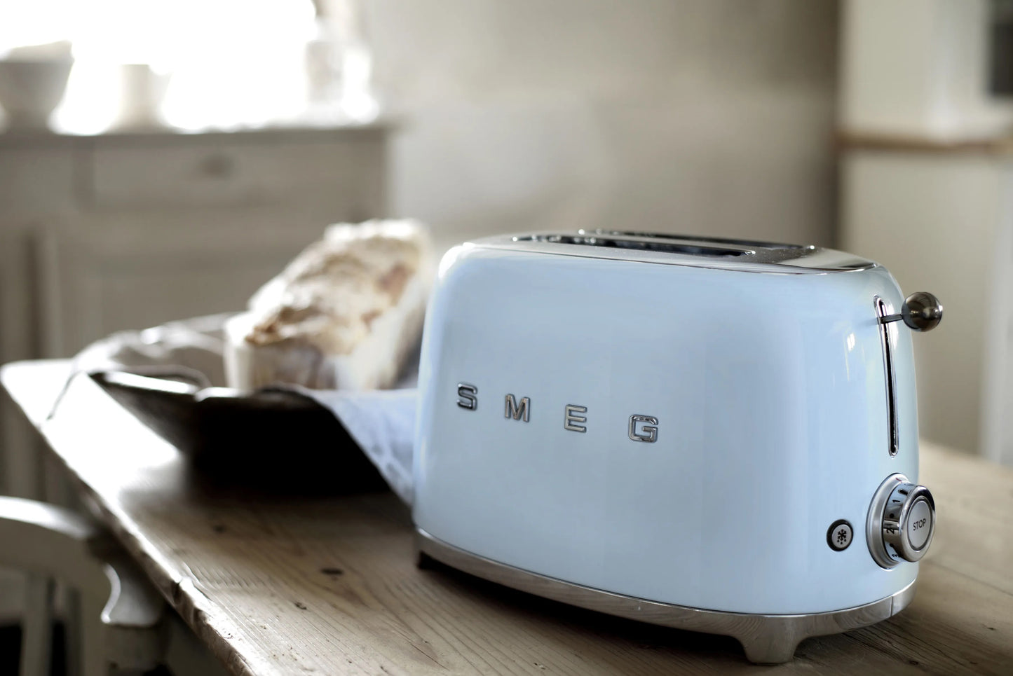 Smeg - Toaster | 2 Slots | 50's Style Aesthetic | Pastel Blue