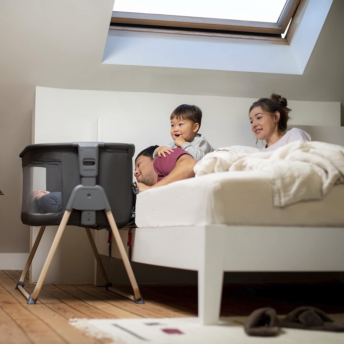 Maxi-Cosi - Tori 2-in-1 Co-Sleeper Ultra-Compact Fold Crib