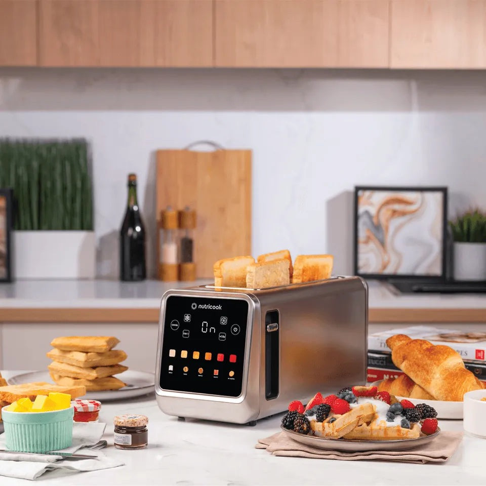 Nutricook - Smart Toaster with Touch Screen | 4 Slice Nutricook - Smart Toaster with Touch Screen | 4 Slice