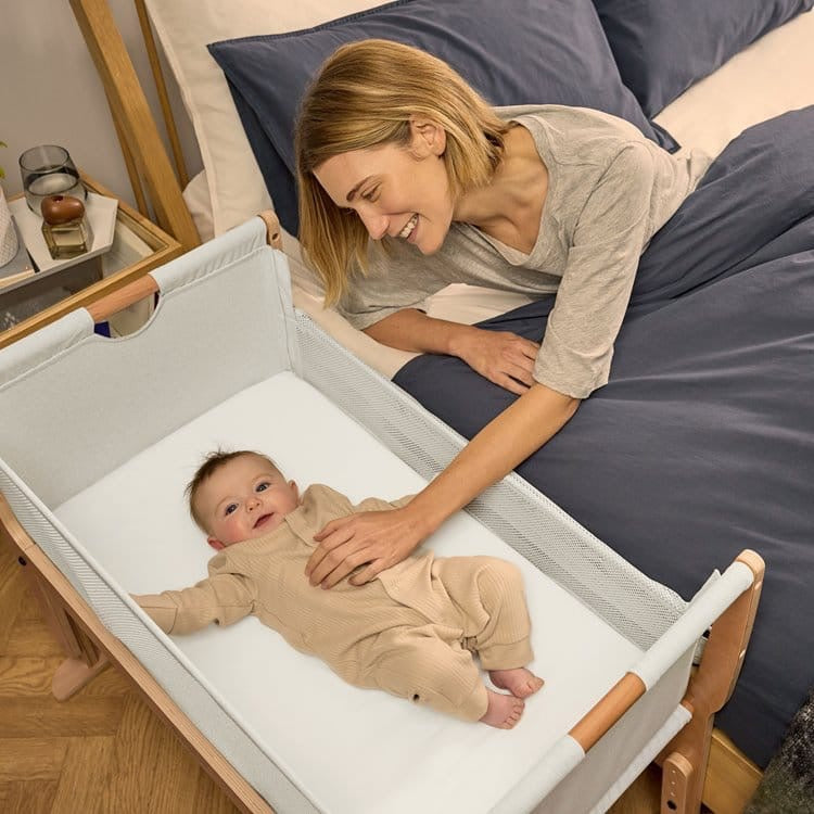 Snuz - SnuzPod Studio Bedside Crib | Natural