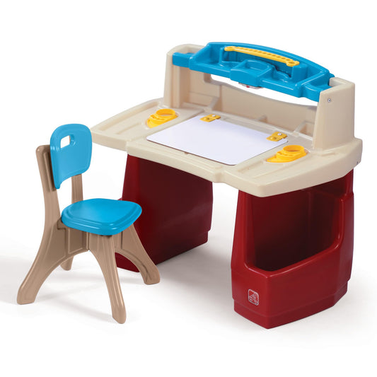 Step2 - Deluxe Art Master Desk