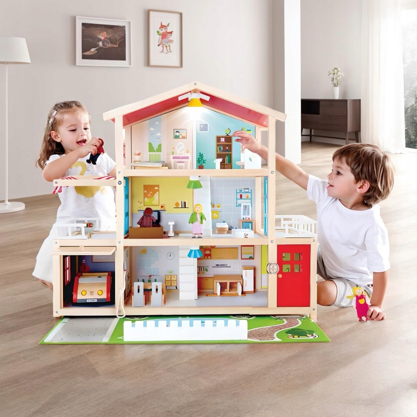 Hape - Doll Family Mansion