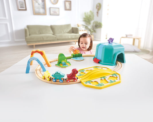 Hape - Dinosaur Train Bucket Set 3Y+ — BambiniJO Jordan
