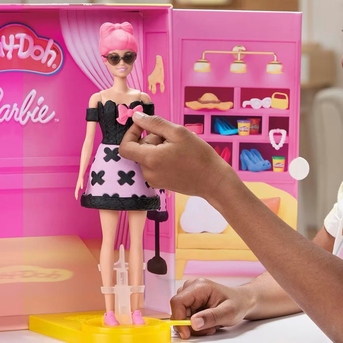 Play-Doh - Barbie Designer Fashion Show Play-Doh - Barbie Designer Fashion Show