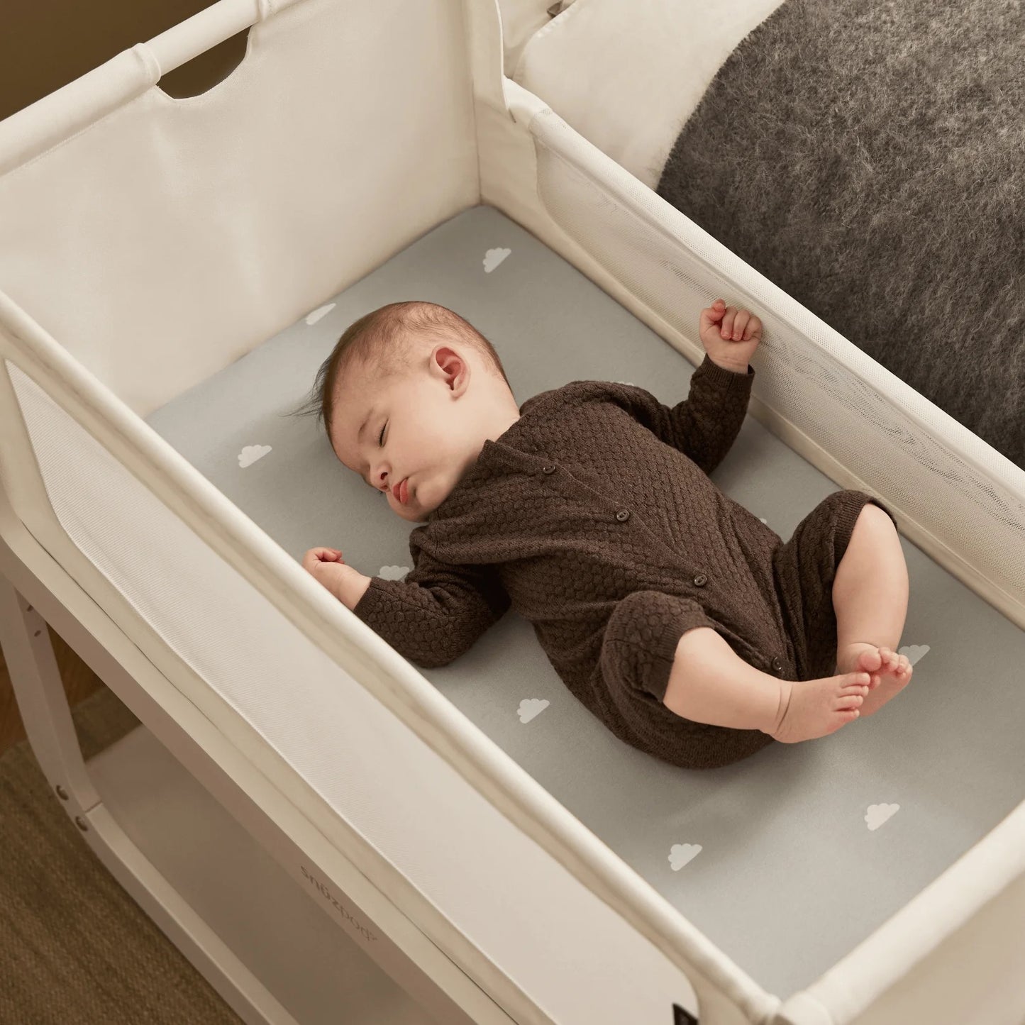 Snuz - SnuzPod5 Bedside Crib | White