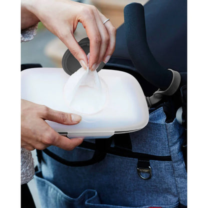 Skip Hop - Grab & Go Snug Seal Wipes Case | Oat