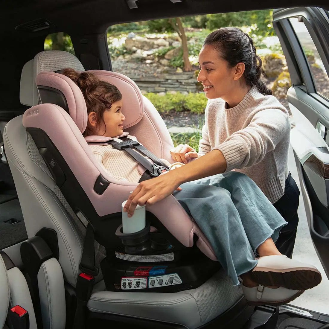 Nuna - RAVA™ Convertible Car Seat | 0-7Y | Granite