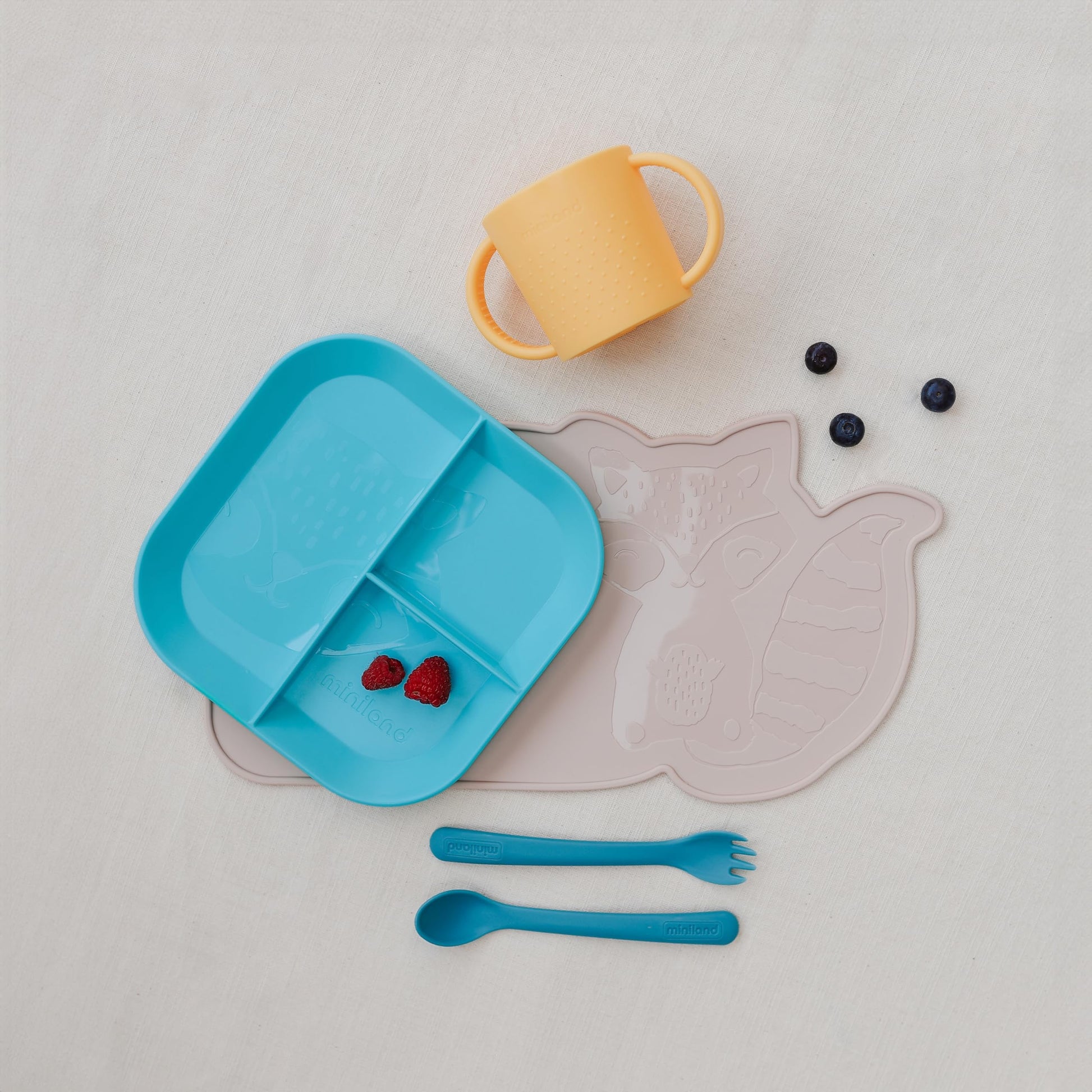 Miniland - Dinnerware Set | Raccoon Miniland - Dinnerware Set | Raccoon