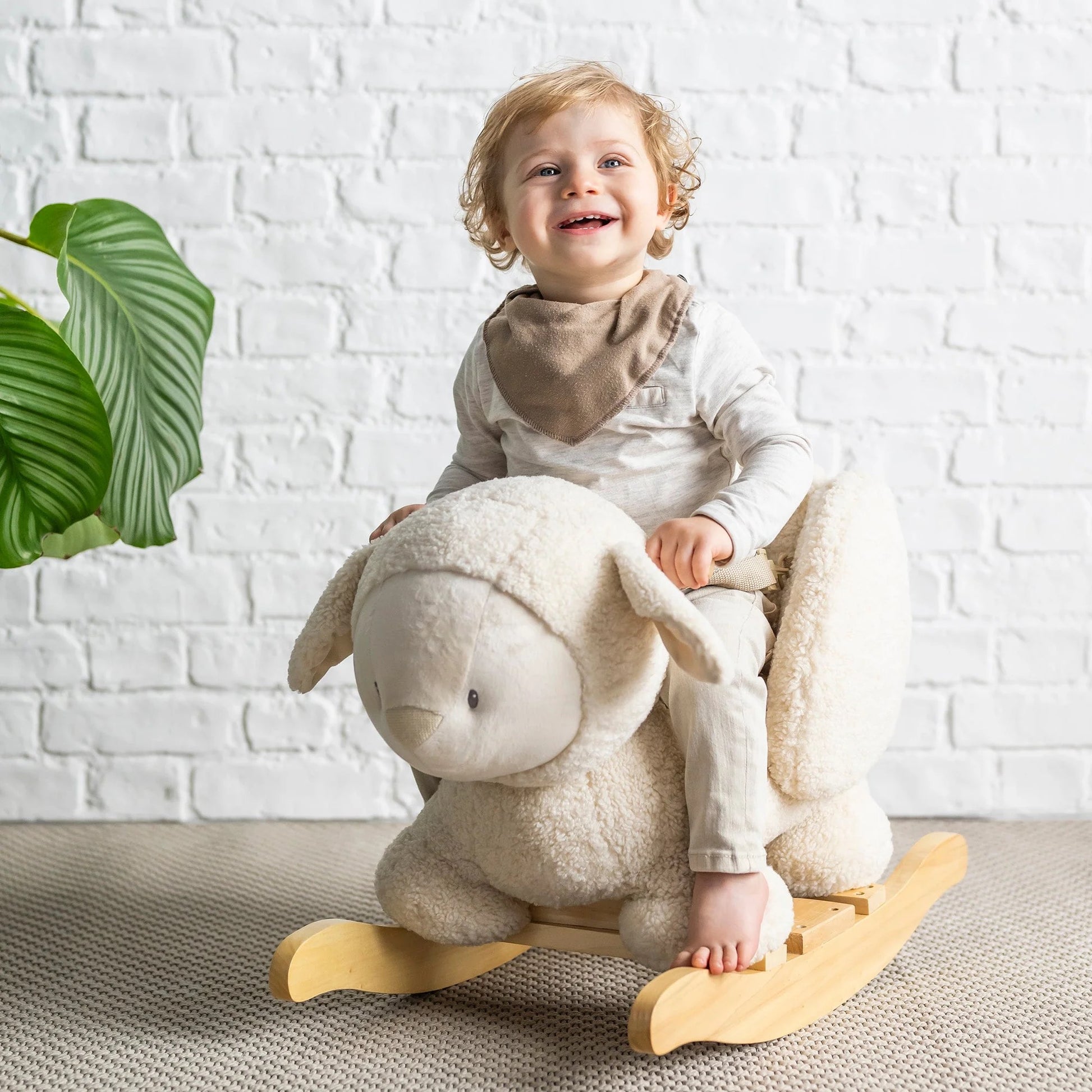 Nattou - TEDDY Rocker Sheep - Ecru Nattou - TEDDY Rocker Sheep - Ecru