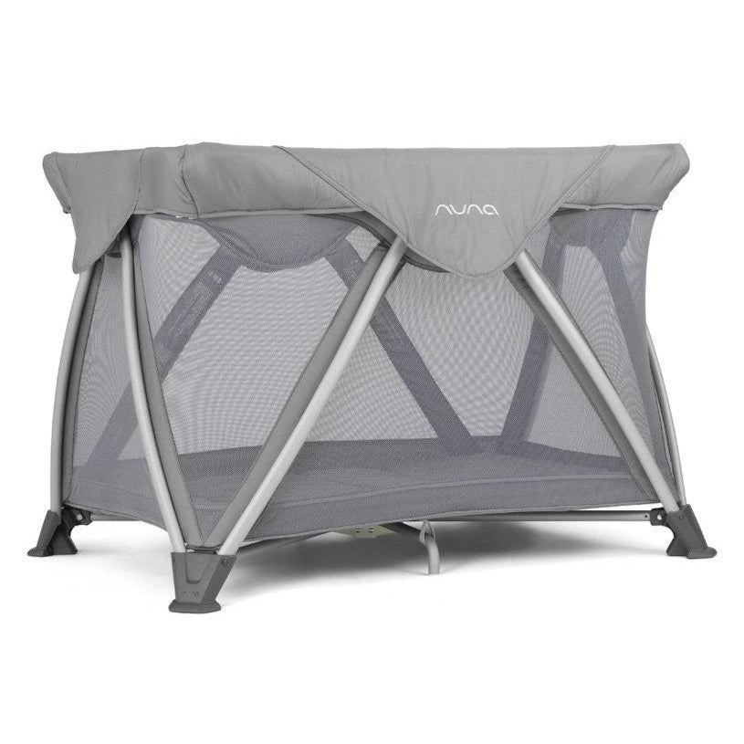 Nuna - SENA™ aire play yard with zip-off bassinet | Frost