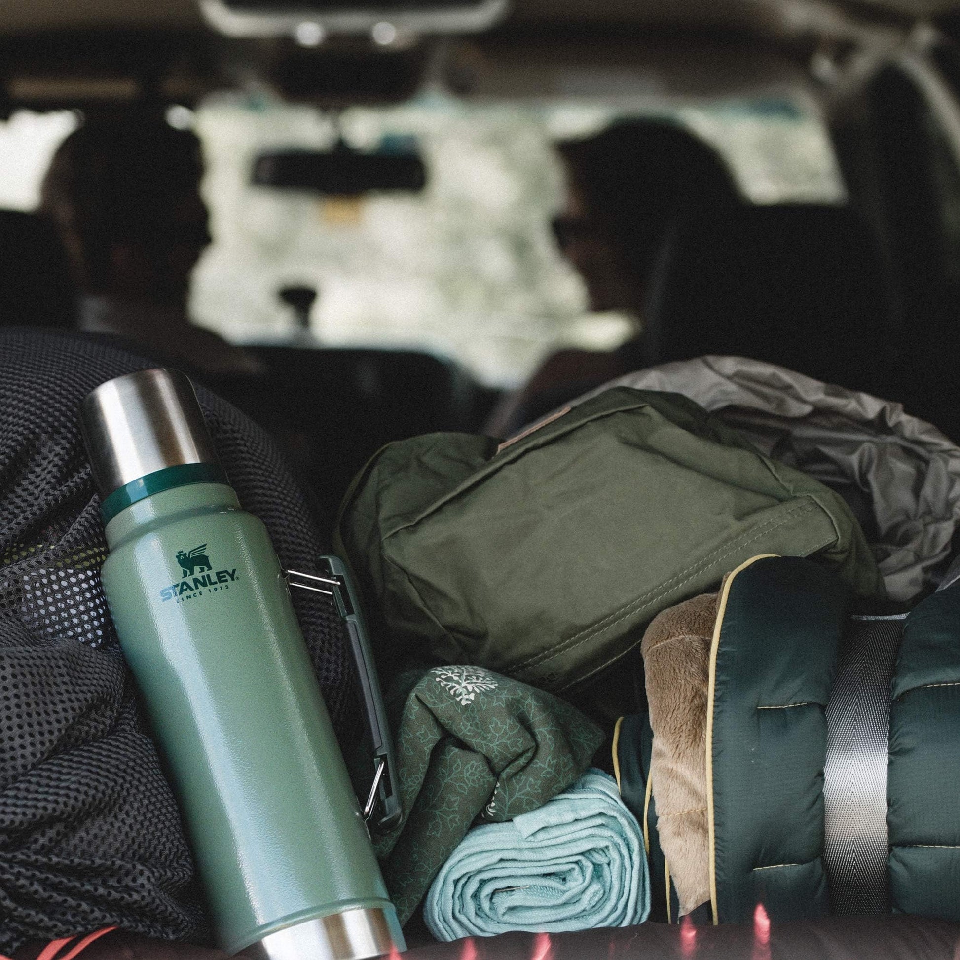 Stanley - The Legendary Classic Bottle | NIGHTFALL | 1.9L Stanley - The Legendary Classic Bottle | NIGHTFALL | 1.9L