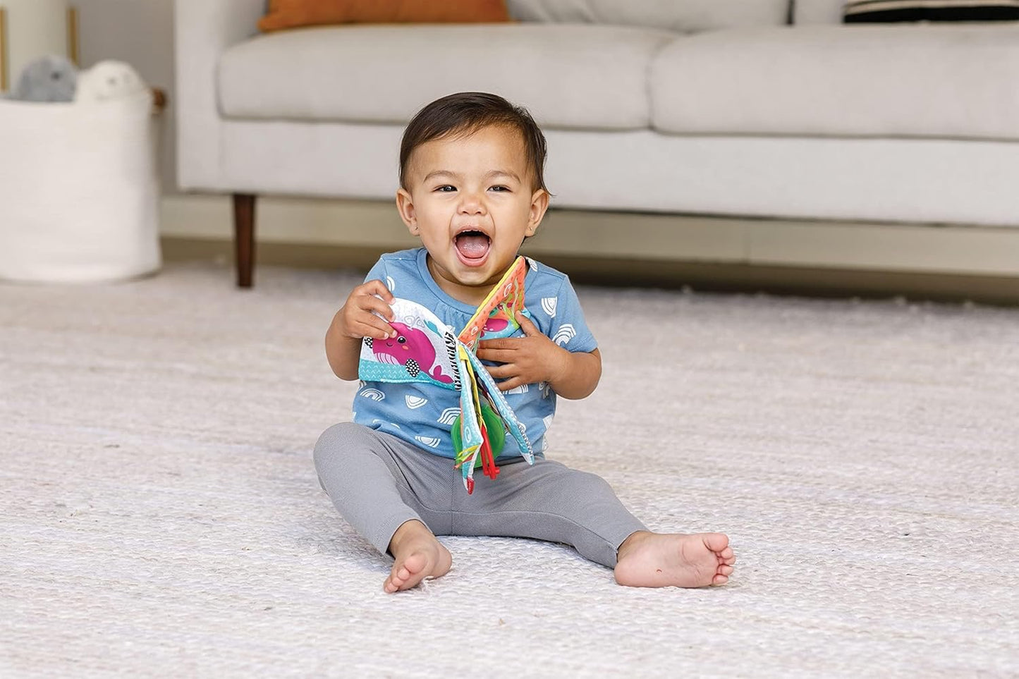 Infantino - Link & Squeak Animal Crinkle Book | Sea