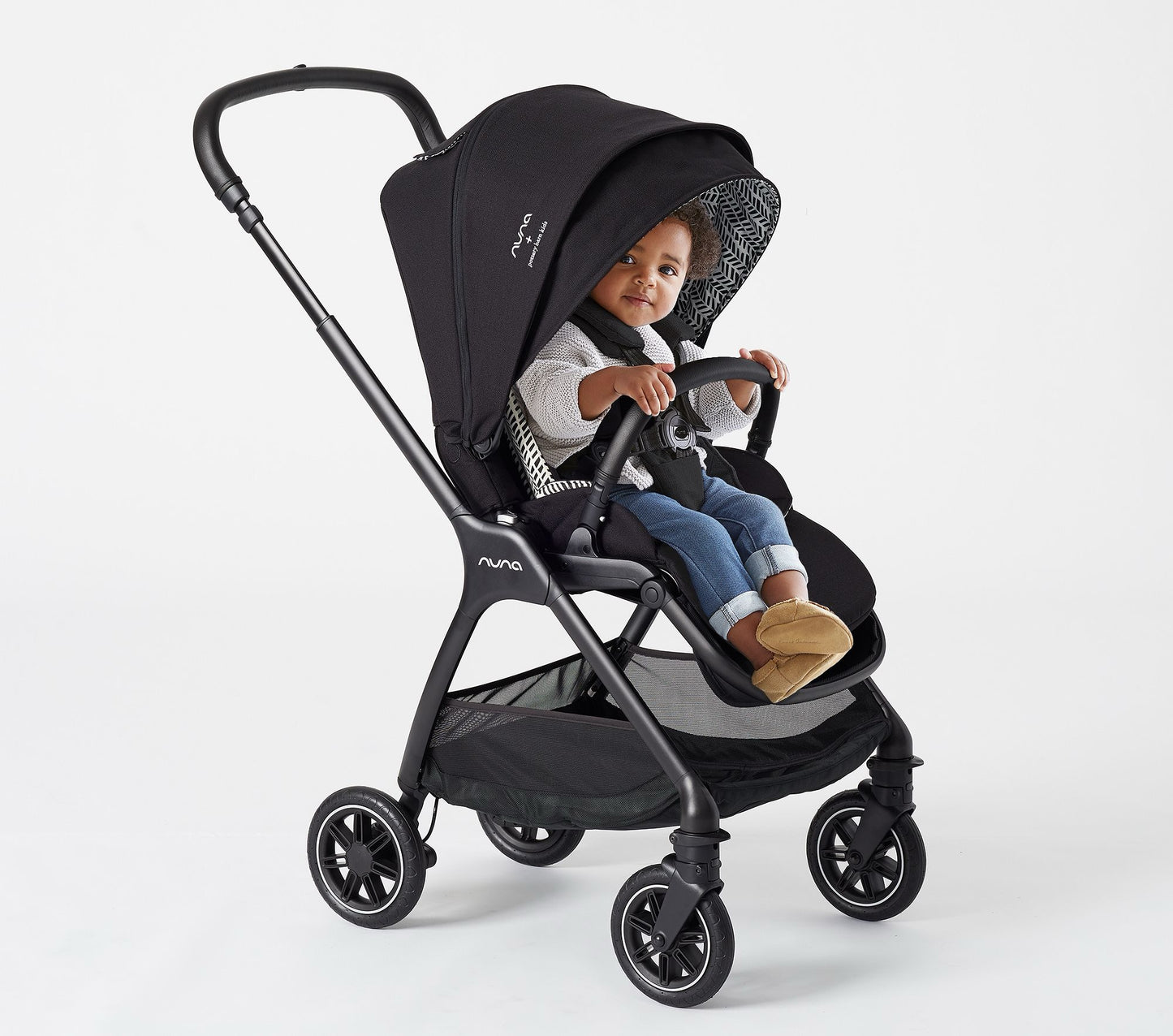 Nuna - triv™ Stroller | 0-7Y | Caviar