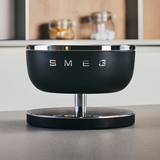 Smeg Digital Kitchen Scale Matt Black — BambiniJO Jordan