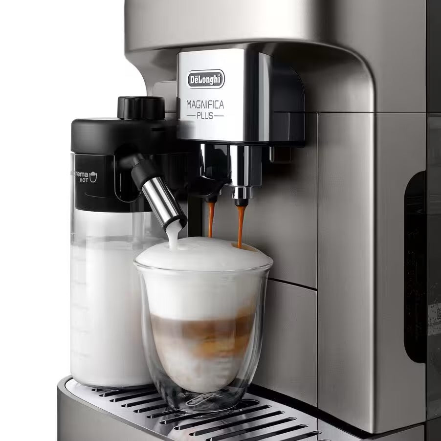 De'Longhi - Magnifica Plus | Coffee Grinder Makes 18 Drinks | Titanium Black De'Longhi - Magnifica Plus | Coffee Grinder Makes 18 Drinks | Titanium Black