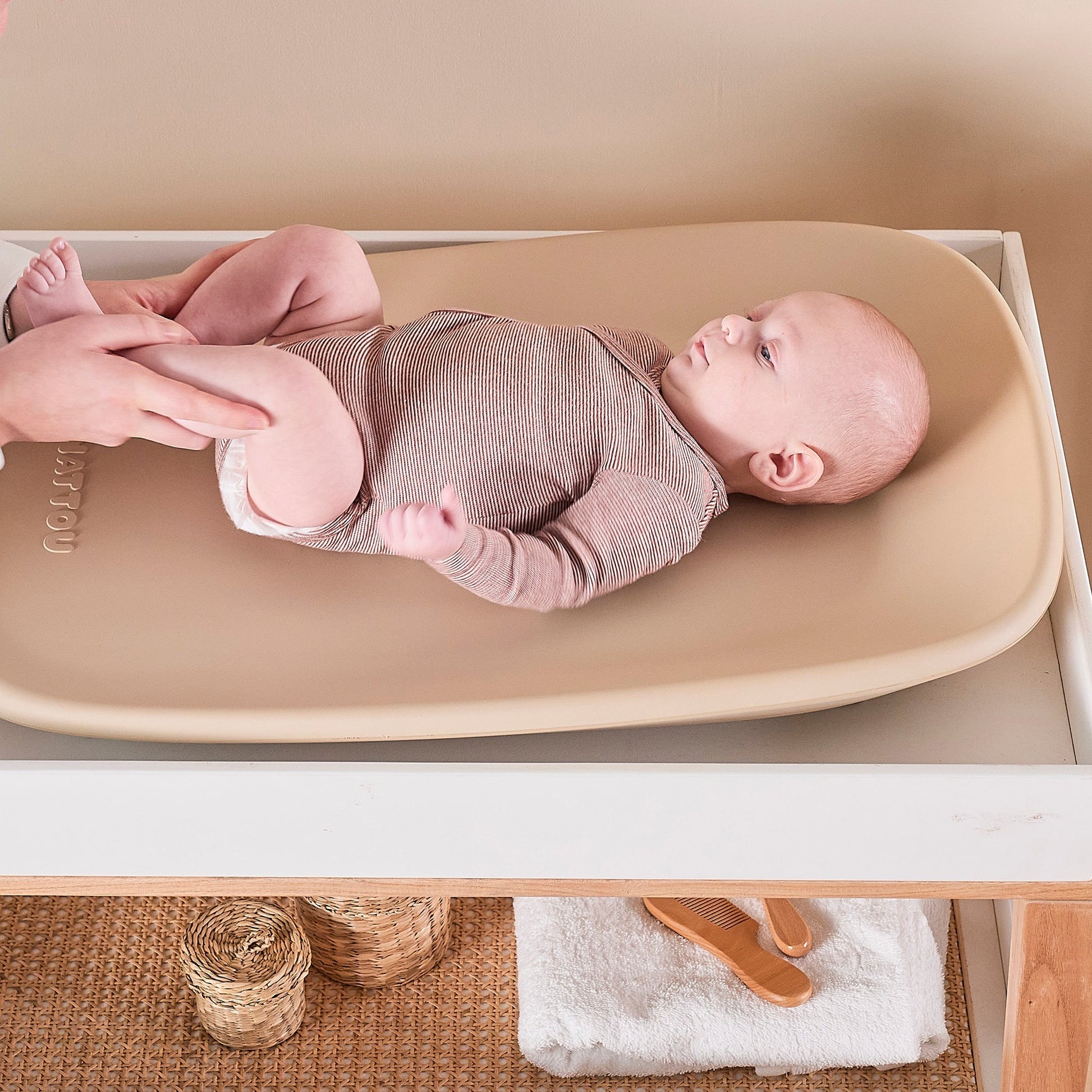Nattou - SOFTY Wipeable Changing Pad | Beige Nattou - SOFTY Wipeable Changing Pad | Beige