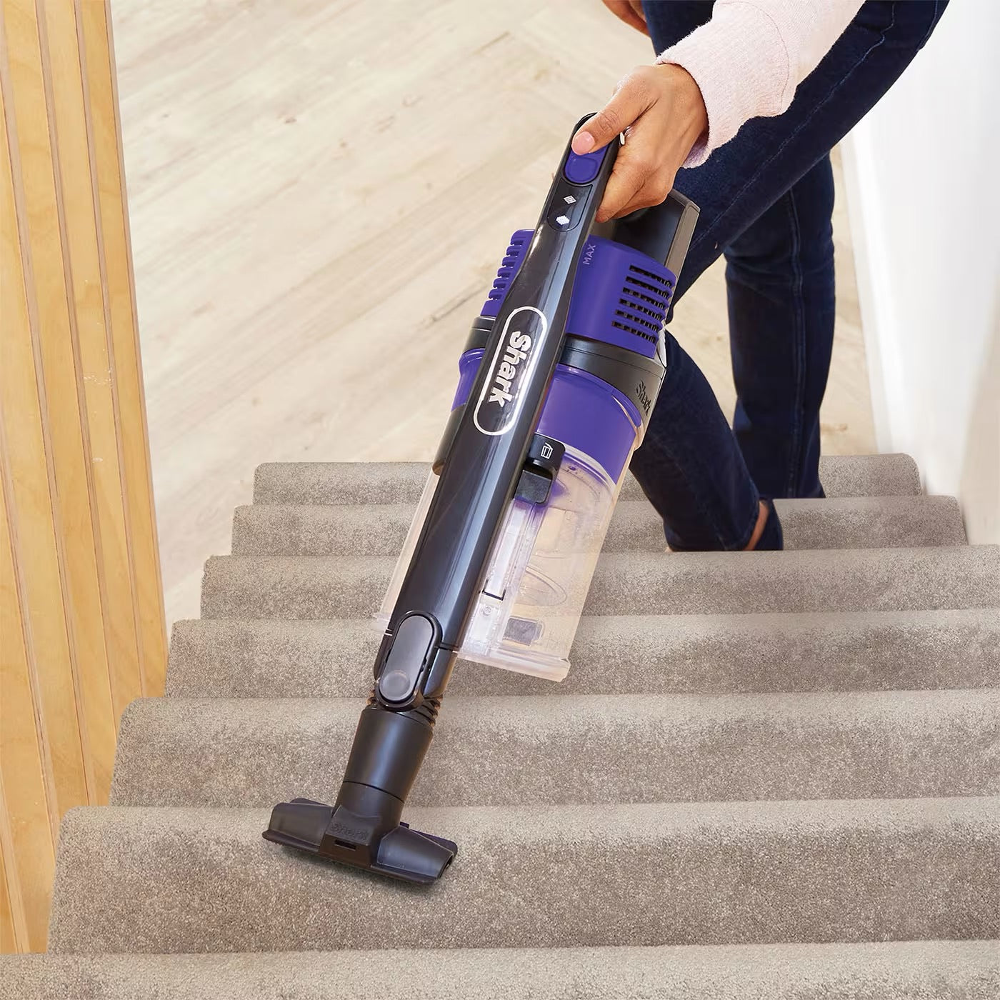 Shark - Cordless Stick Pro Vacuum | 0.7L | 40-Minutes Run Time Shark - Cordless Stick Pro Vacuum | 0.7L | 40-Minutes Run Time