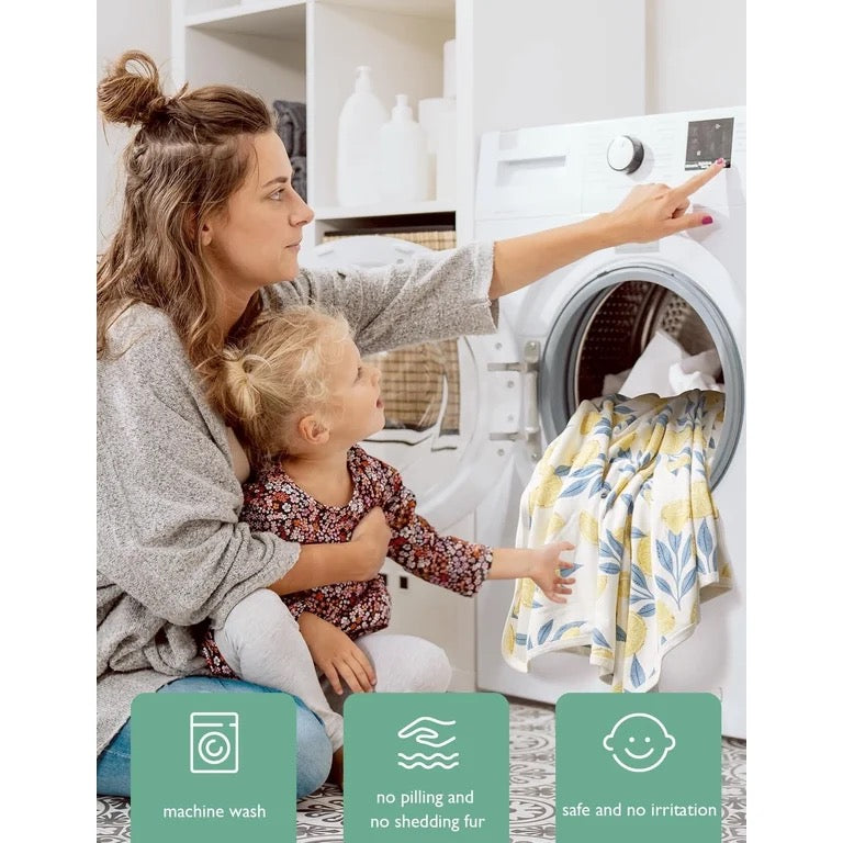 Momcozy - منشفة استحمام بقبعة للأطفال | عبوة من قطعتين، أبيض Momcozy - منشفة استحمام بقبعة للأطفال | عبوة من قطعتين، أبيض