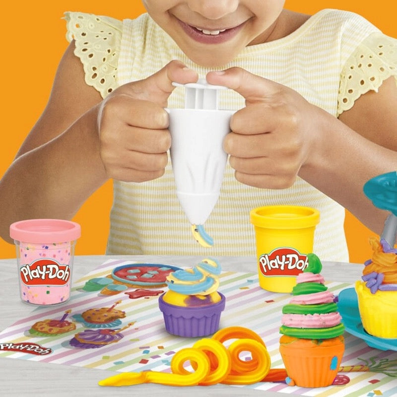 Play-Doh Cupcake Tower Playset Play-Doh Cupcake Tower Playset