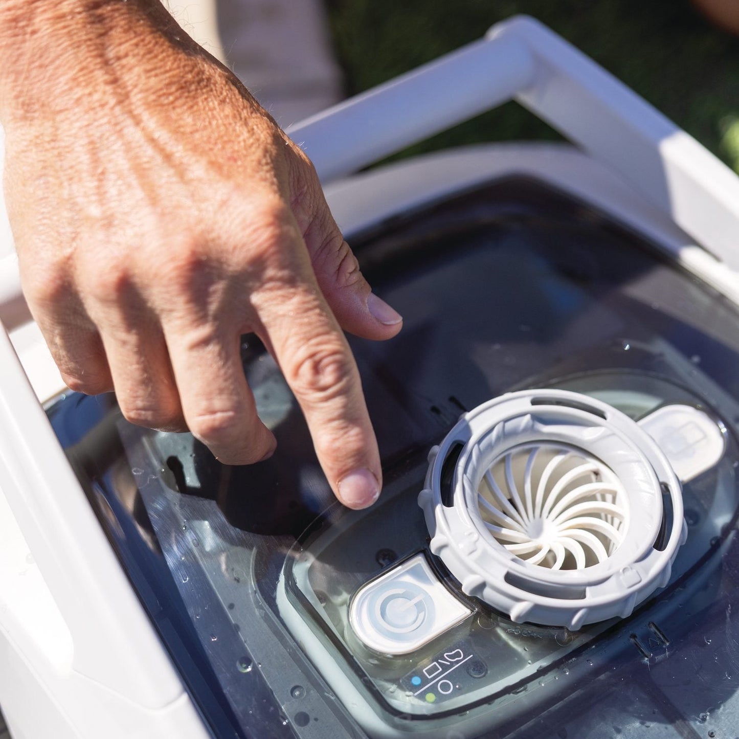 Intex - Pool Cleaning Robot