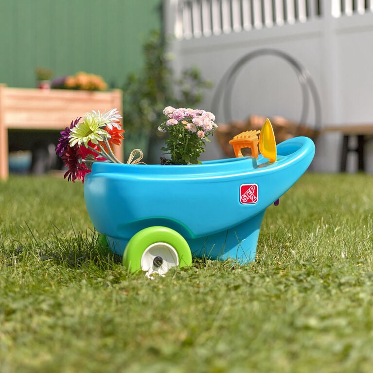 Step2 - Springtime Wheelbarrow Step2 - Springtime Wheelbarrow