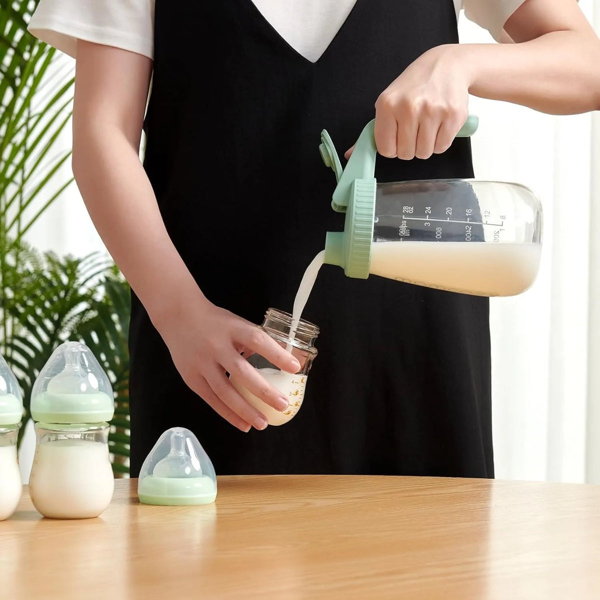 Momcozy - Breast Milk Storage Glass Container | 950ml | Pink