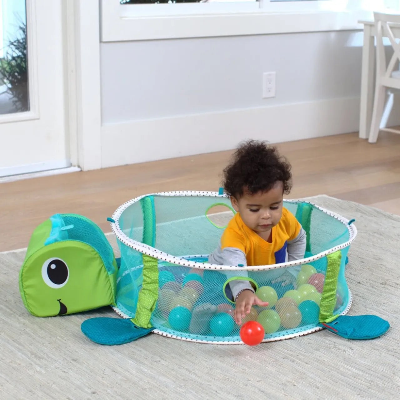Infantino - Grow-With-Me Activity Playmat & Ball Pit For Baby | 0-12M Infantino - Grow-With-Me Activity Playmat & Ball Pit For Baby | 0-12M
