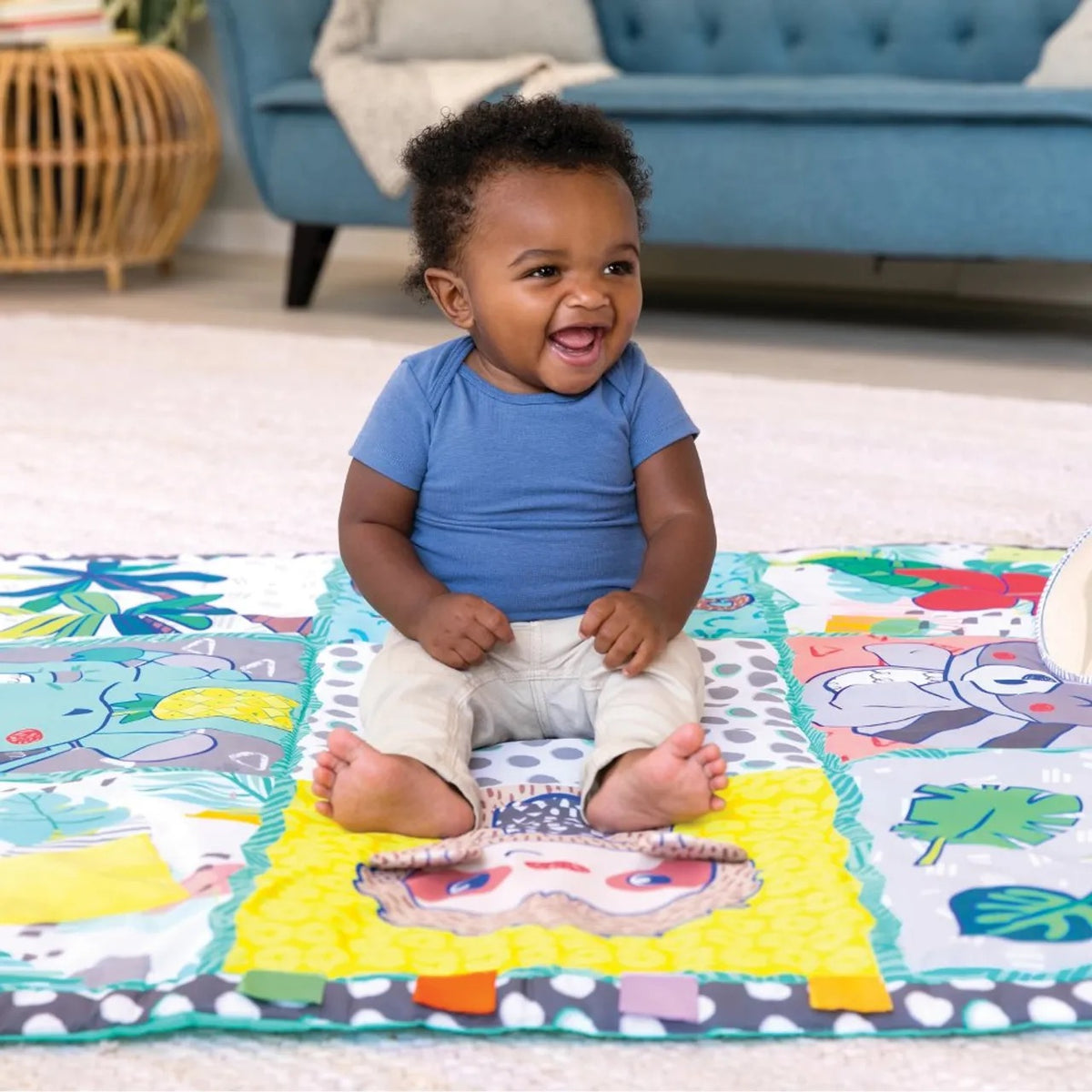 Infantino - Giant Sensory Discovery Playmat For Baby Infantino - Giant Sensory Discovery Playmat For Baby