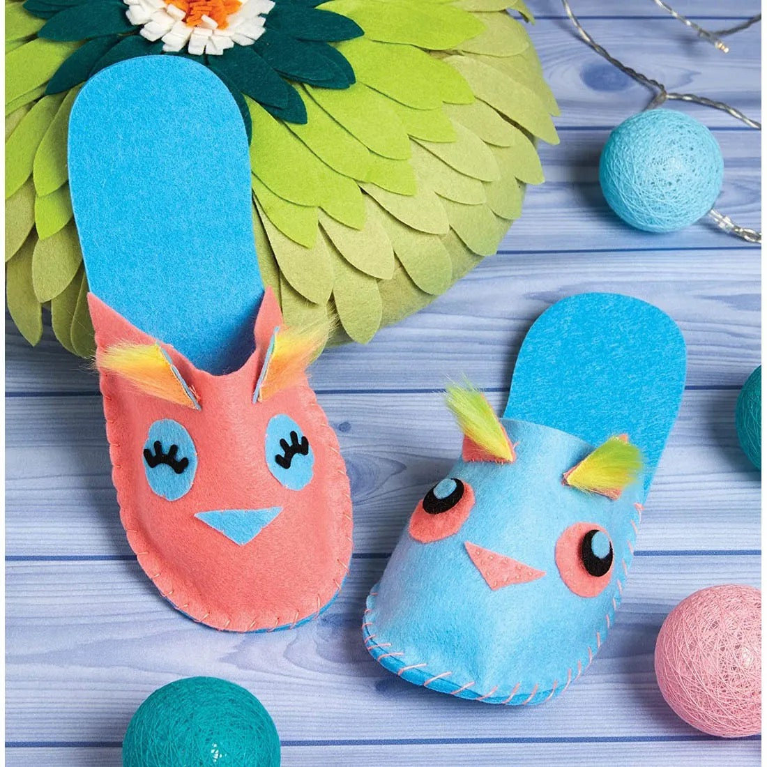 Klutz DIY Sew Your Own Unicorn Bunny Slippers Klutz DIY Sew Your Own Unicorn Bunny Slippers