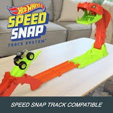 Hot Wheels - Monster Trucks Snake Slam Takedown Playset