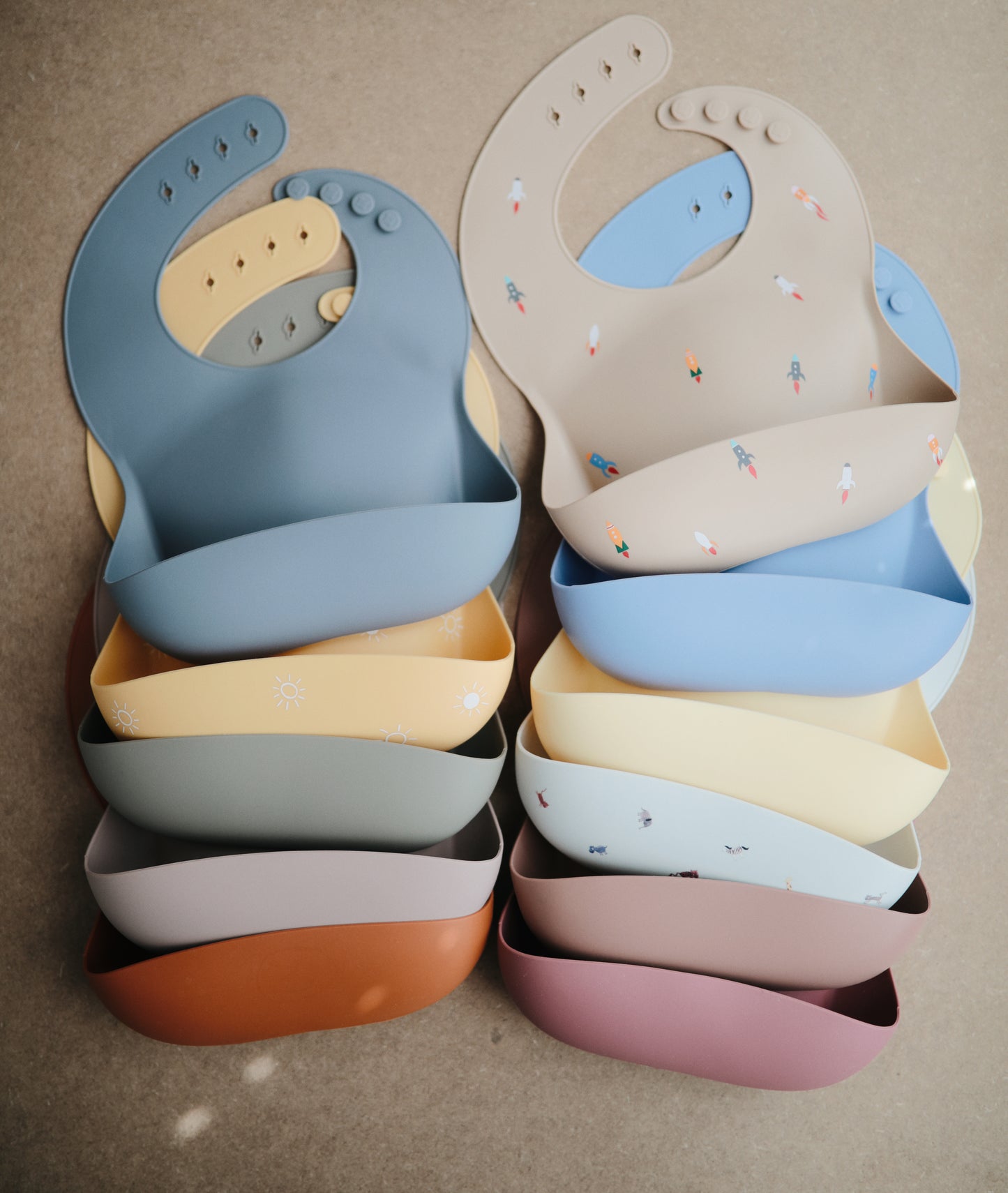 MUSHIE - Silicone Baby Bib | Butterflies
