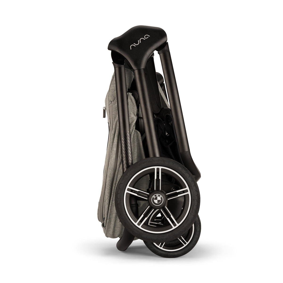 Nuna - عربة الأطفال TRIV™ NEXT إصدار BMW | 0-7 سنوات | جرافين Nuna - عربة الأطفال TRIV™ NEXT إصدار BMW | 0-7 سنوات | جرافين