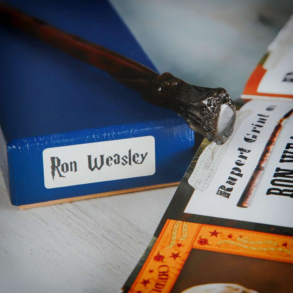 Wizarding World - Weasley's Wand with Ollivander's Box Wizarding World - Weasley's Wand with Ollivander's Box