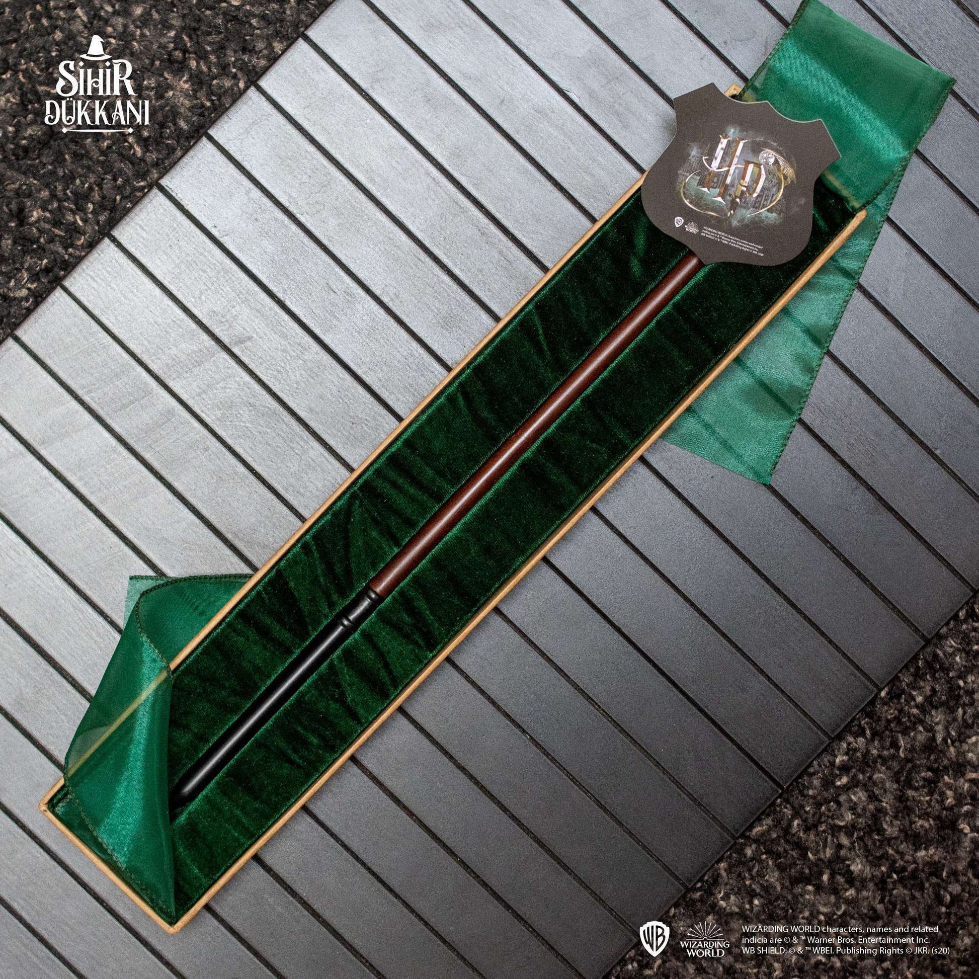 Wizarding World - Draco Malfoy's Wand with Ollivander's Box Wizarding World - Draco Malfoy's Wand with Ollivander's Box