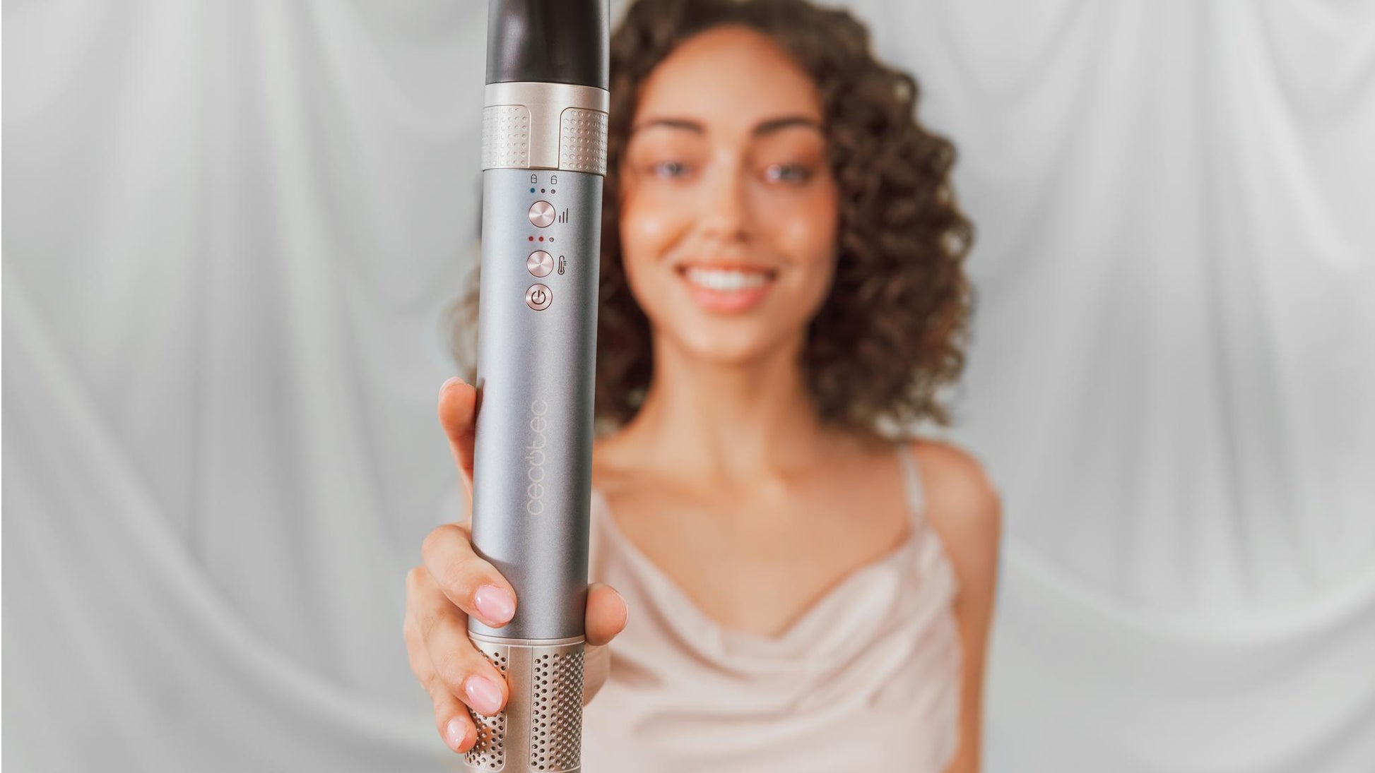 Cecotec CeramicCare 2in1 AirGlam styler
