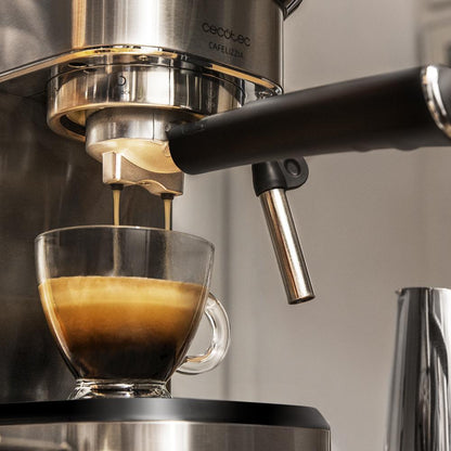 Cecotec Cafelizzia 790 Steel steam wand
