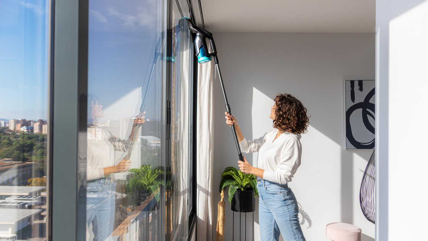 Cecotec Conga Popstar Glass Titanium window vacuum